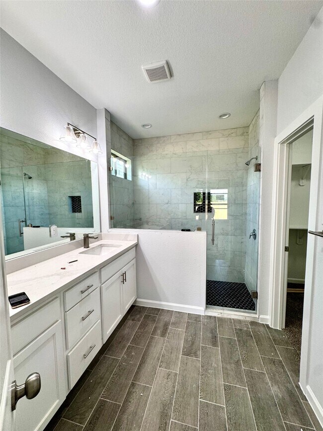 Building Photo - 17458 Wigeon Way Dr