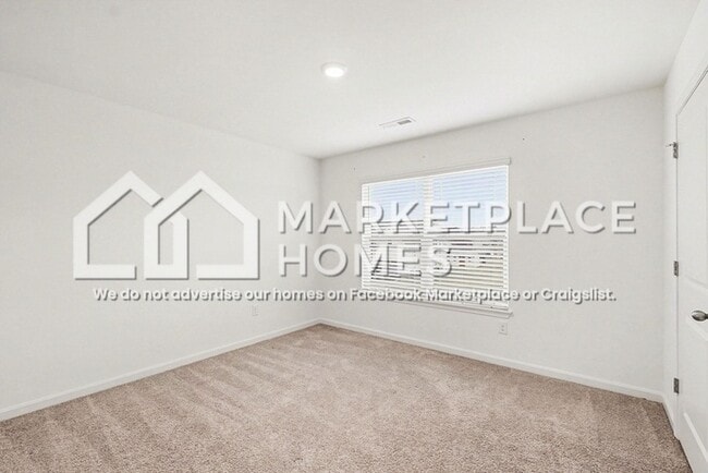 Building Photo - 106 Kentucky Oaks Trail