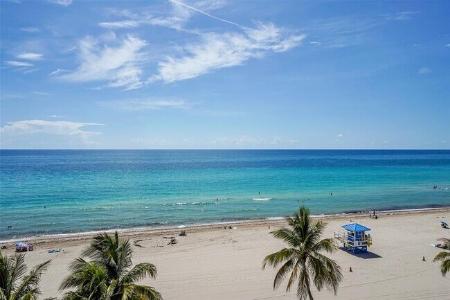 Building Photo - 400 N Surf Rd