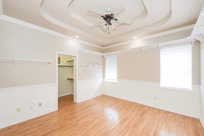 Building Photo - 314 Bordeaux Dr