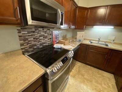 Building Photo - Gorgeous 3-Bedroom Home in Denver with High Curbside Appeal - AVAILABLE JUNE 1st!!