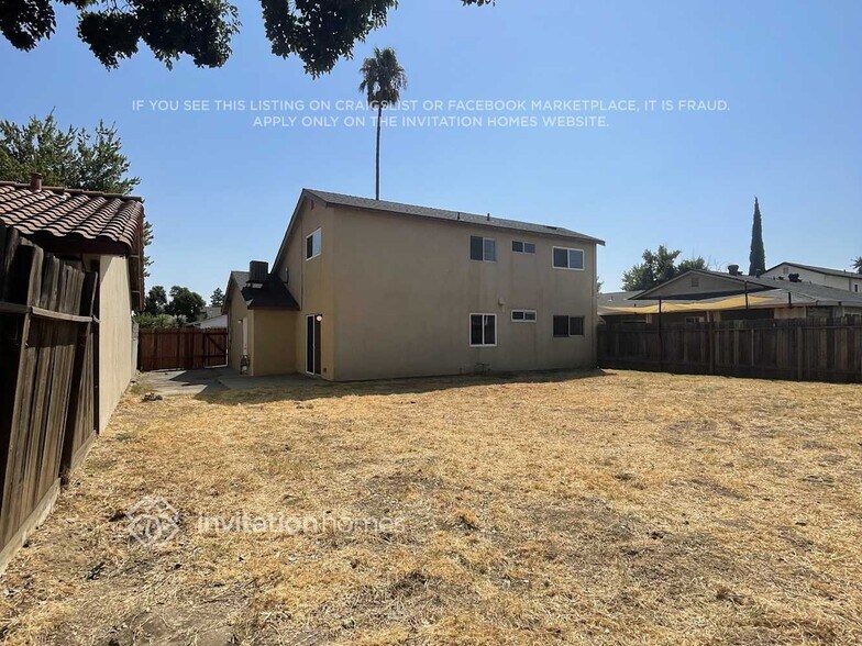 Building Photo - 2847 Norcross Dr