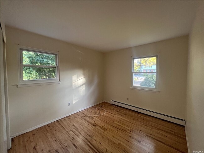 Building Photo - 25 Van Wicklen Ct