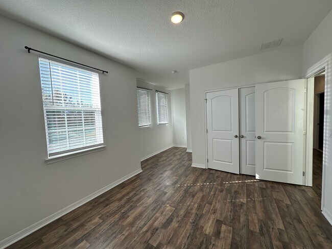 Building Photo - 6836 Trellis Vine Loop