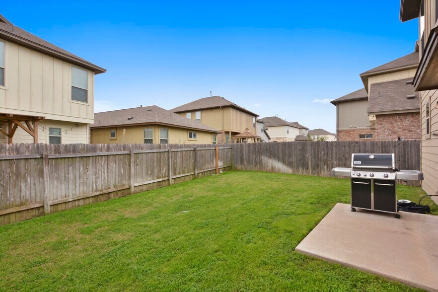 Building Photo - 1401 Little Elm Trl