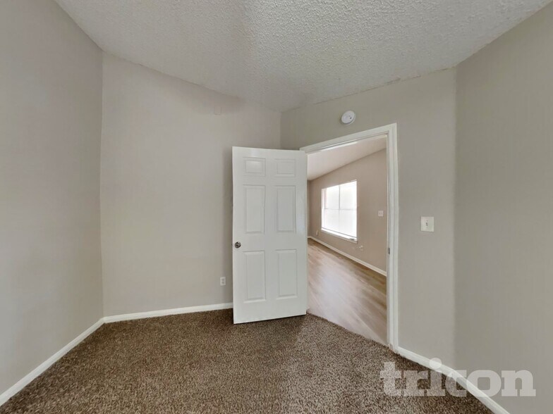 Building Photo - 3115 Kelling St