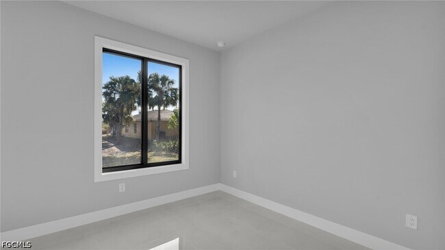 Building Photo - 1306 Beth Ave N