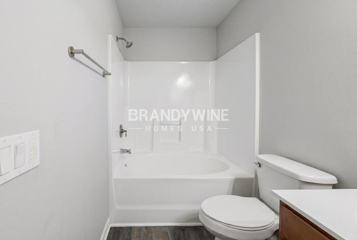 Building Photo - 6537 Hoover Cir