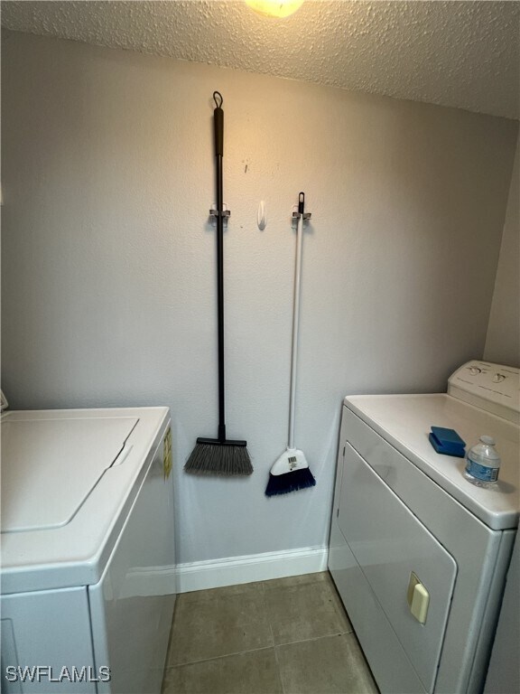 Building Photo - 12570 Equestrian Cir