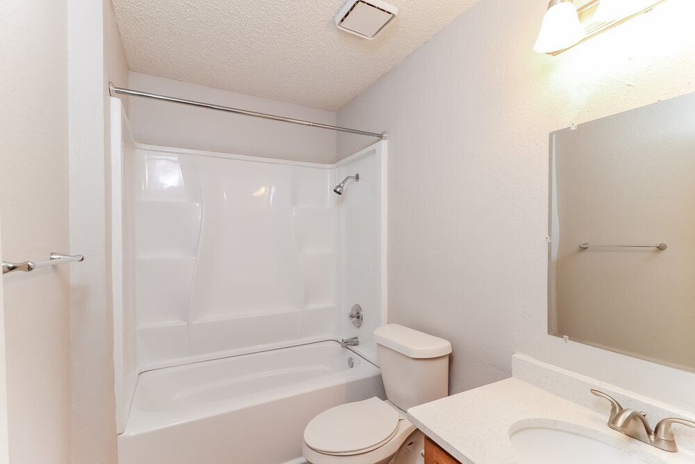 Building Photo - 9008 Willoughby Ct