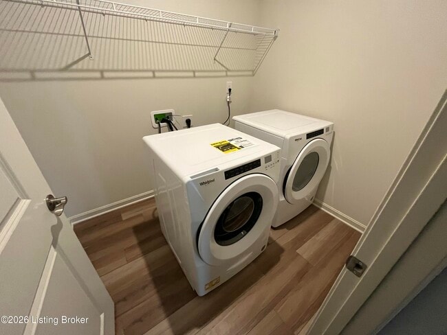 Building Photo - 2848 Hamilton Springs Dr