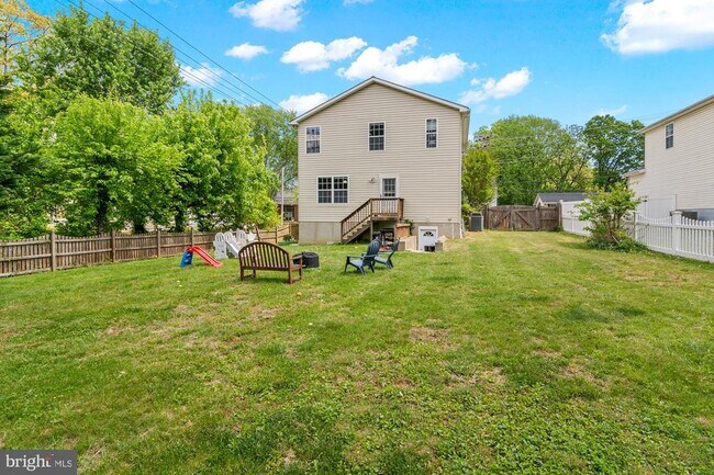 Building Photo - 1318 Bay Ridge Ave