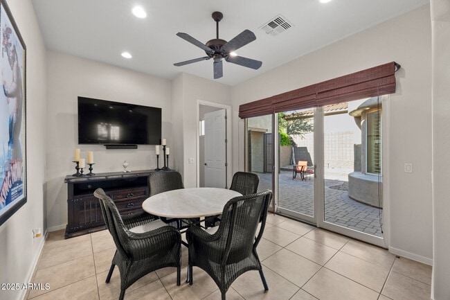 Building Photo - 13033 N 145th Way