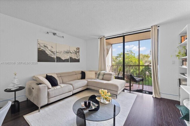 Building Photo - 8075 SW 107th Ave