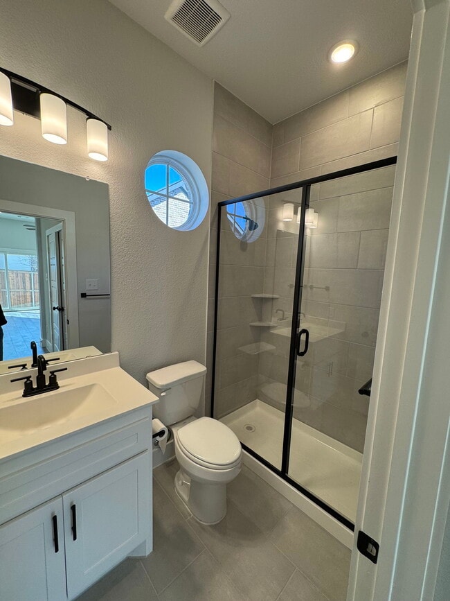 Building Photo - 700 N William E Crawford Ave