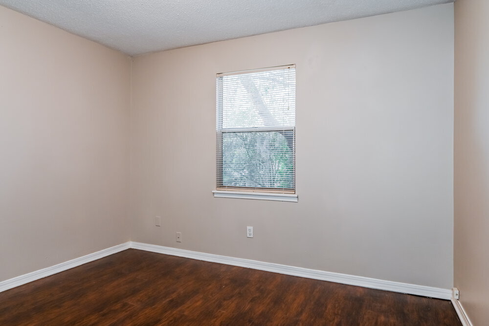 Building Photo - 11702 Tanager Dr