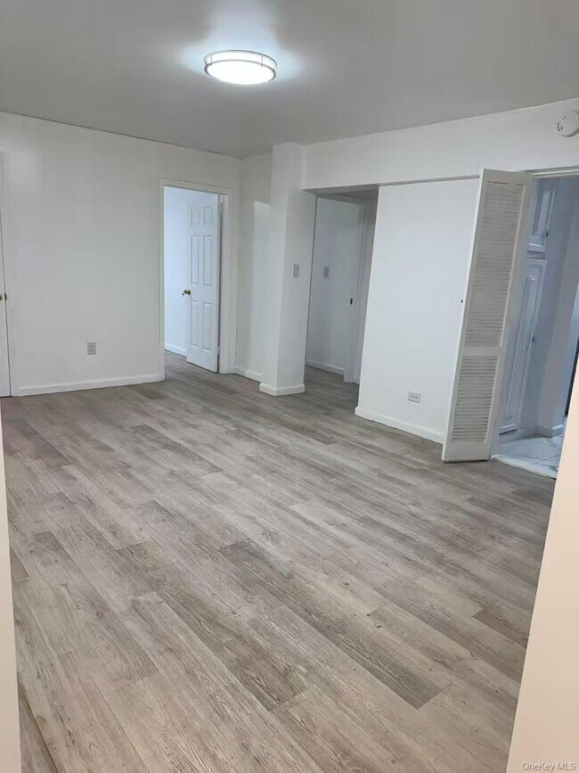 Building Photo - 144-24-144-37 37th Ave