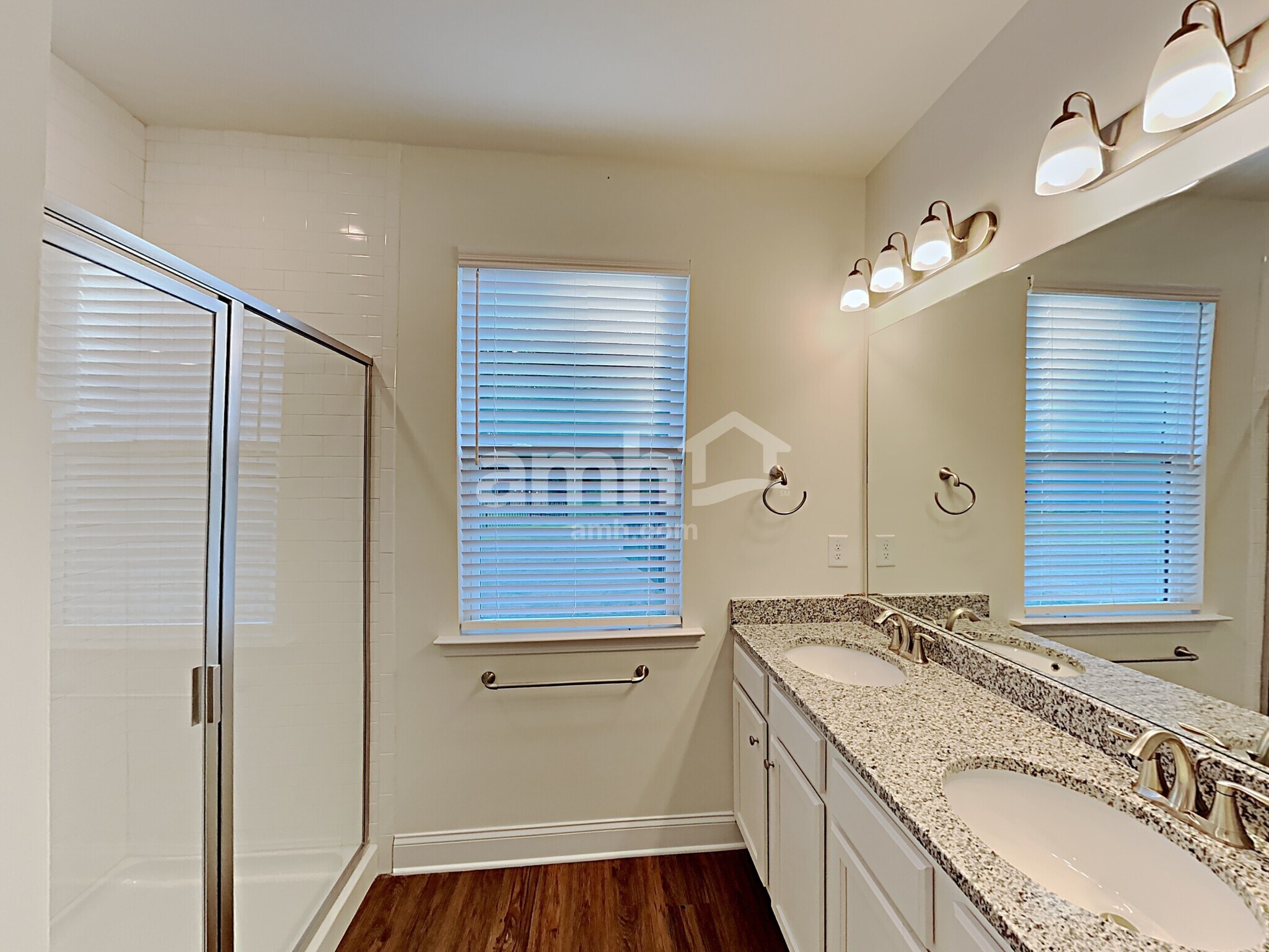 Building Photo - 5250 Smithbriar Dr