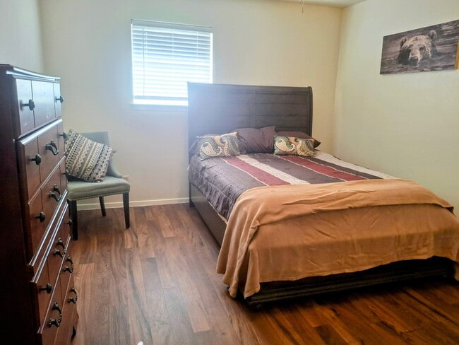 Building Photo - 1409 Paseo Del Oro