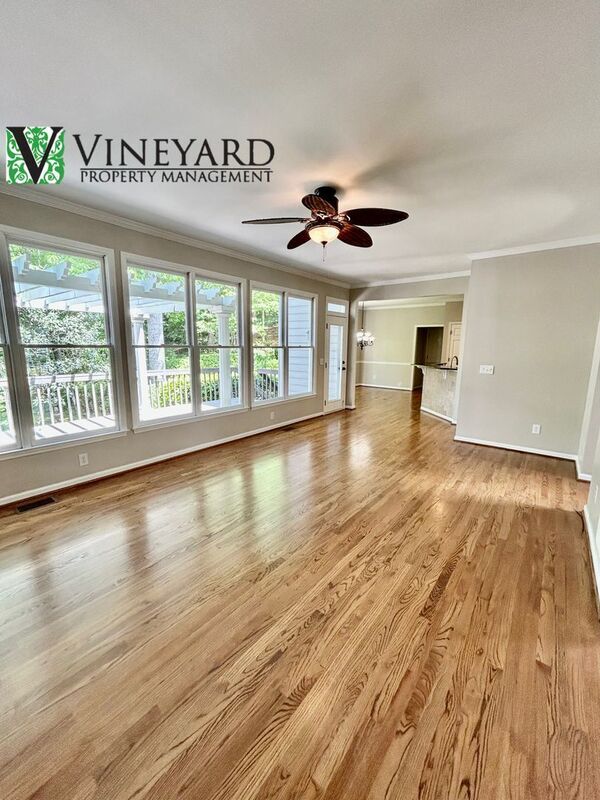 Building Photo - 508 Old Field Cove