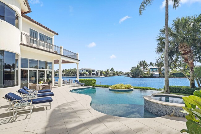 Building Photo - 408 Fisher Ln