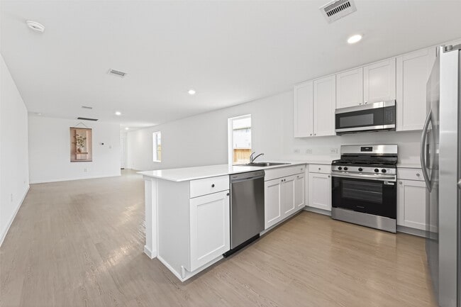 Building Photo - 6269 Alder Crk Dr