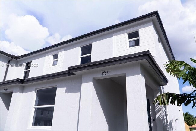 Building Photo - 27651 SW 155th Ct