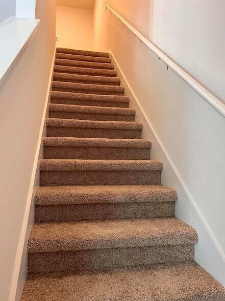 Building Photo - 53 Bella Oaks Dr