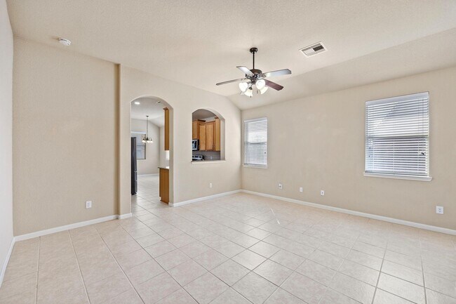 Building Photo - 20935 Brodie Ln