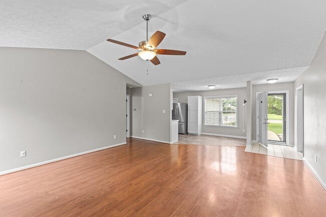 Building Photo - 300 Foxhall Rd