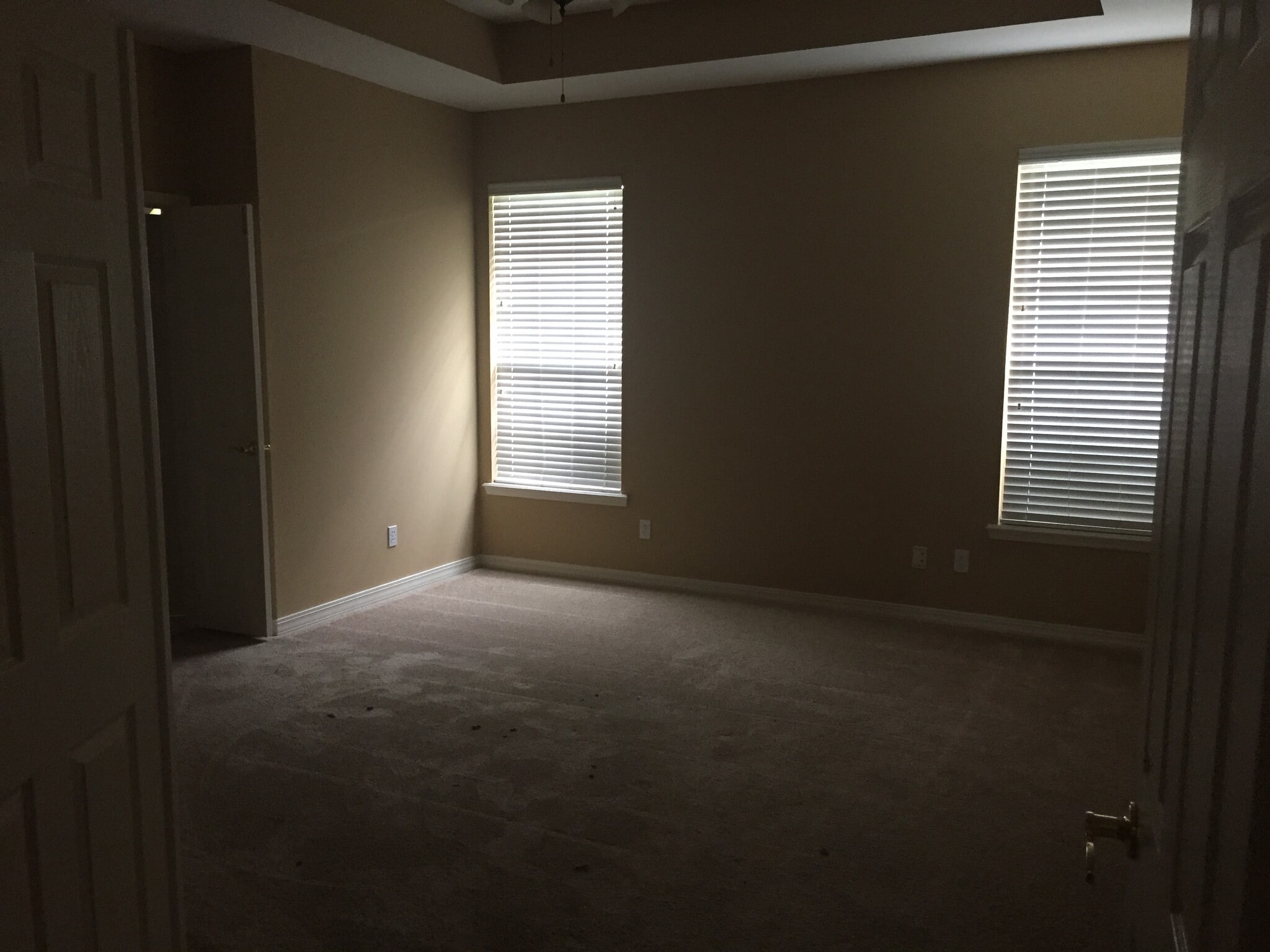 Building Photo - 8004 Laurel Hill Dr