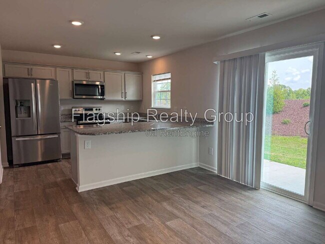 Building Photo - 4109 Laurel Rdg Dr