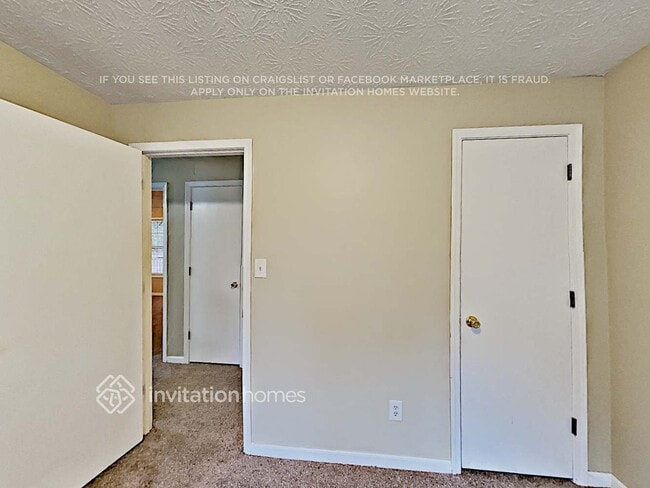 Building Photo - 4968 Turtle Summit