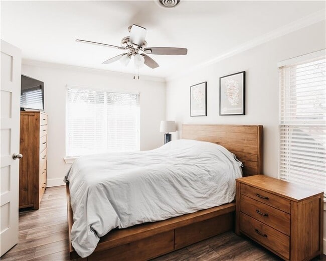 Building Photo - 2505 Rogge Ln