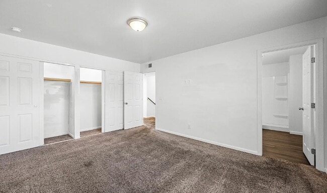 Building Photo - 1720 E Hermosa Dr