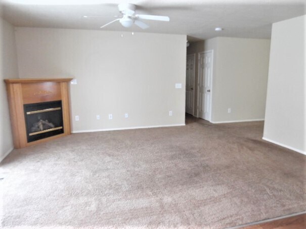Building Photo - 3753 S 3760 W