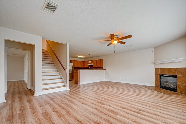 Building Photo - 7218 Fox Cub Ln