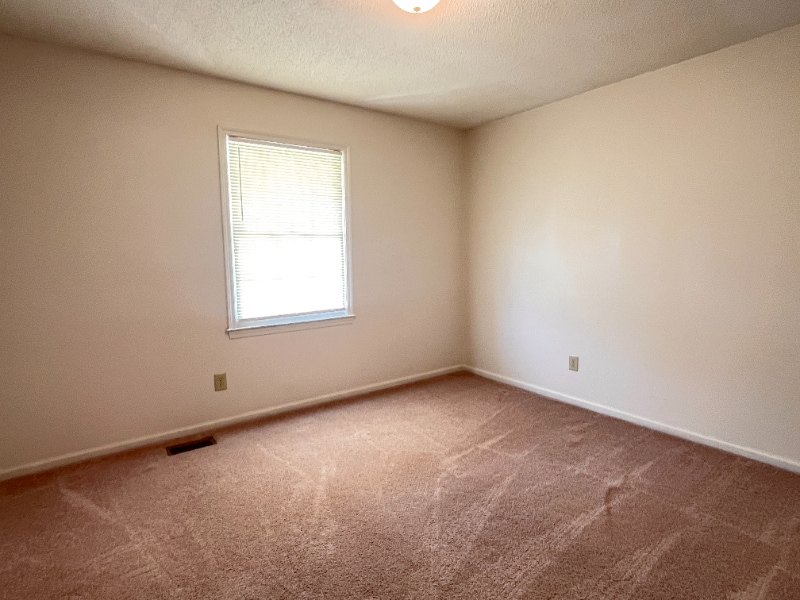 Building Photo - 343 Guildford Cir