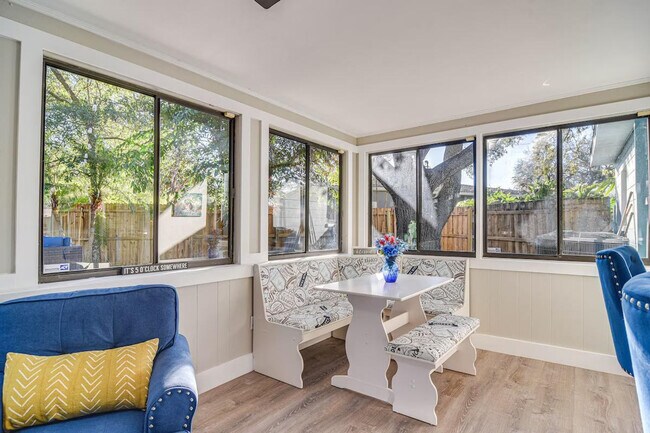 Building Photo - 2901 70th St N