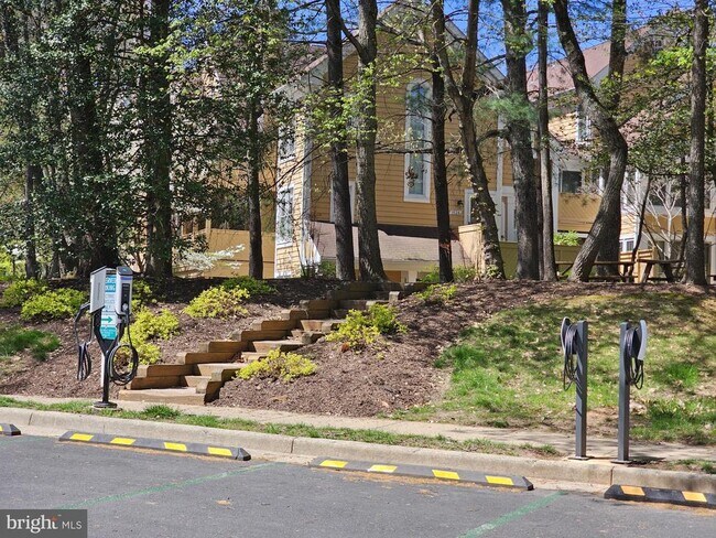 Building Photo - 1473 Church Hill Pl