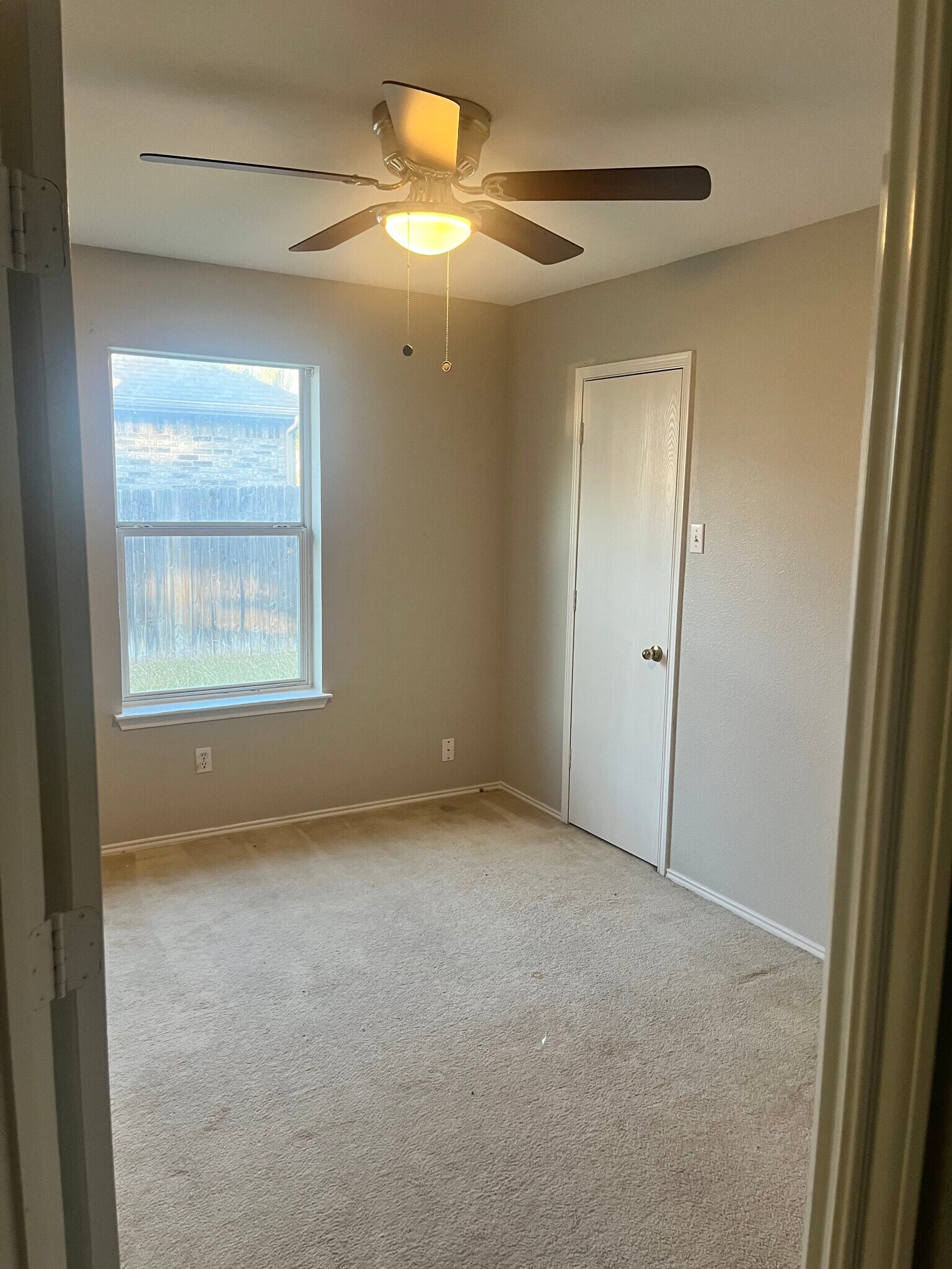 Building Photo - 1206 Rye Glen Dr