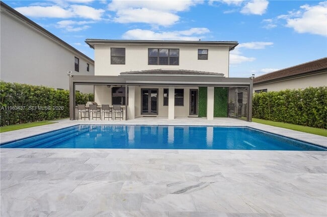 Building Photo - 4335 SW 174th Ave