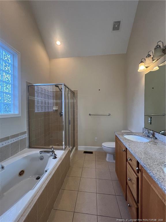 Building Photo - 117 Cottswold Ln