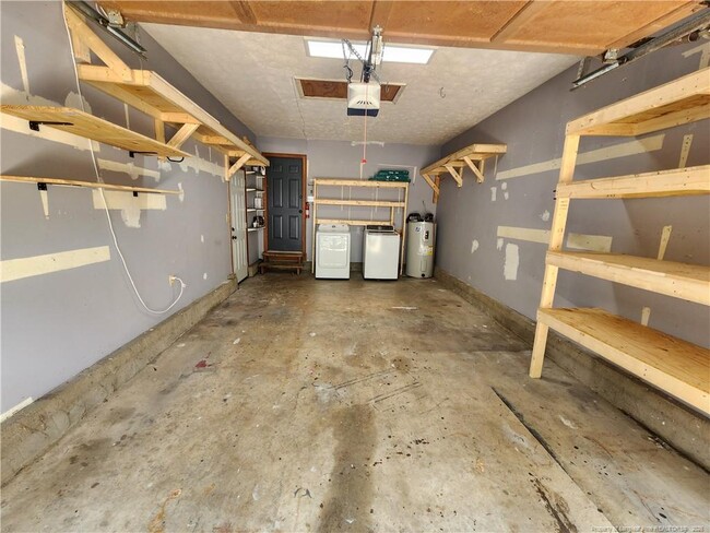 Building Photo - 5521 Deep Hollow Ct