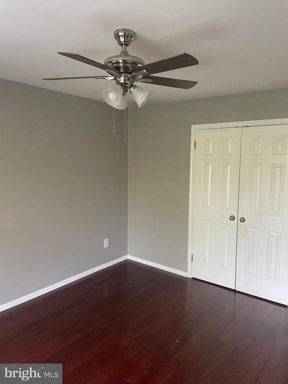 Building Photo - 204 Clover Hill Ct