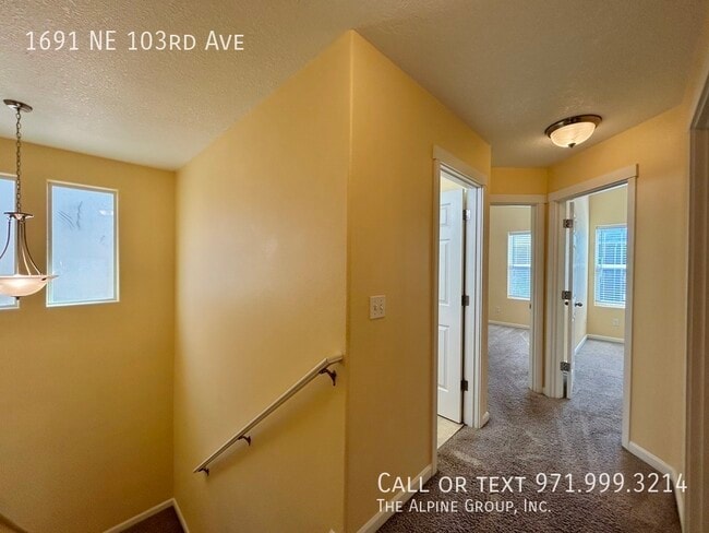 Building Photo - 1691 NE 103rd Ave