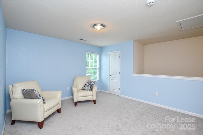 Building Photo - 7517 Thorn Bluff Rd