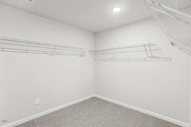 Building Photo - 314 White Birch Ln