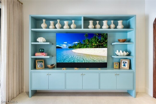 Building Photo - 2904 Tiburon Blvd E