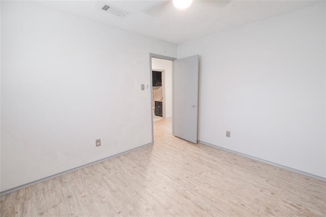 Building Photo - 3636 Dexter Ave